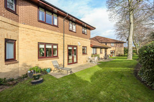 Photo 9- click for photo gallery